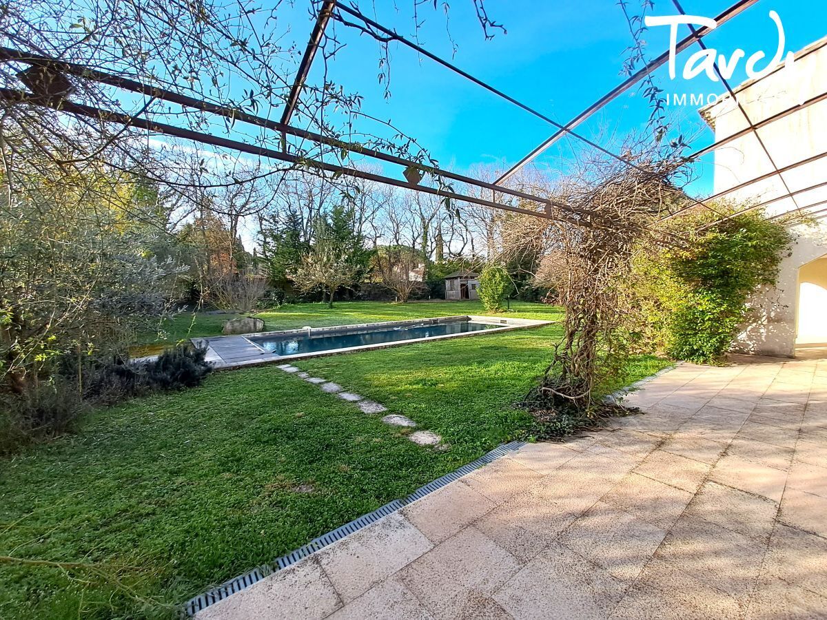 Bastide rcente - proche centre ville - 13 100 AIX EN PROVENCE - Aix-en-Provence