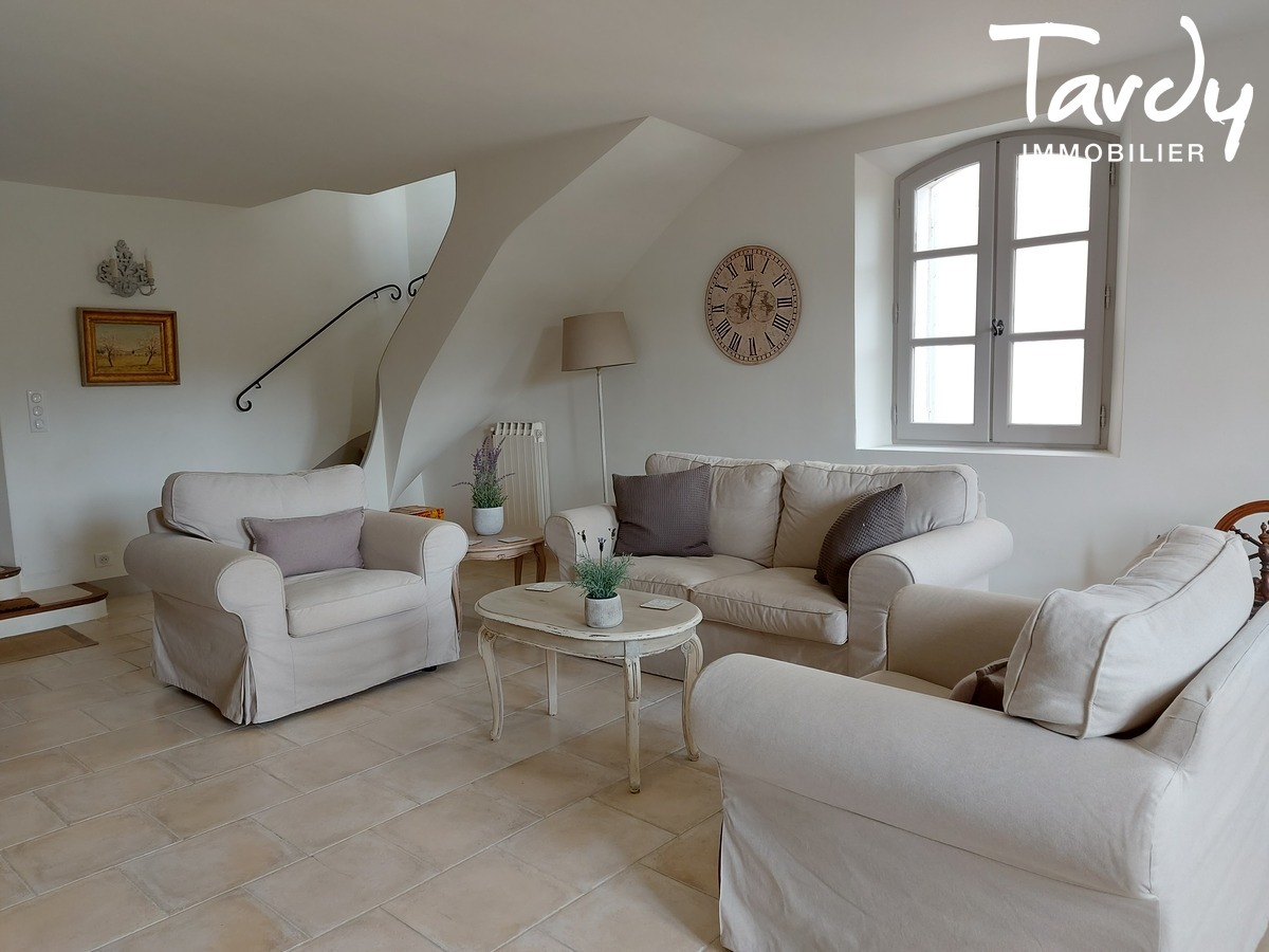 Maison de village - commerces  pied - 84160 LOURMARIN - Lourmarin - Maison rnove, Lourmarin toutes commodits