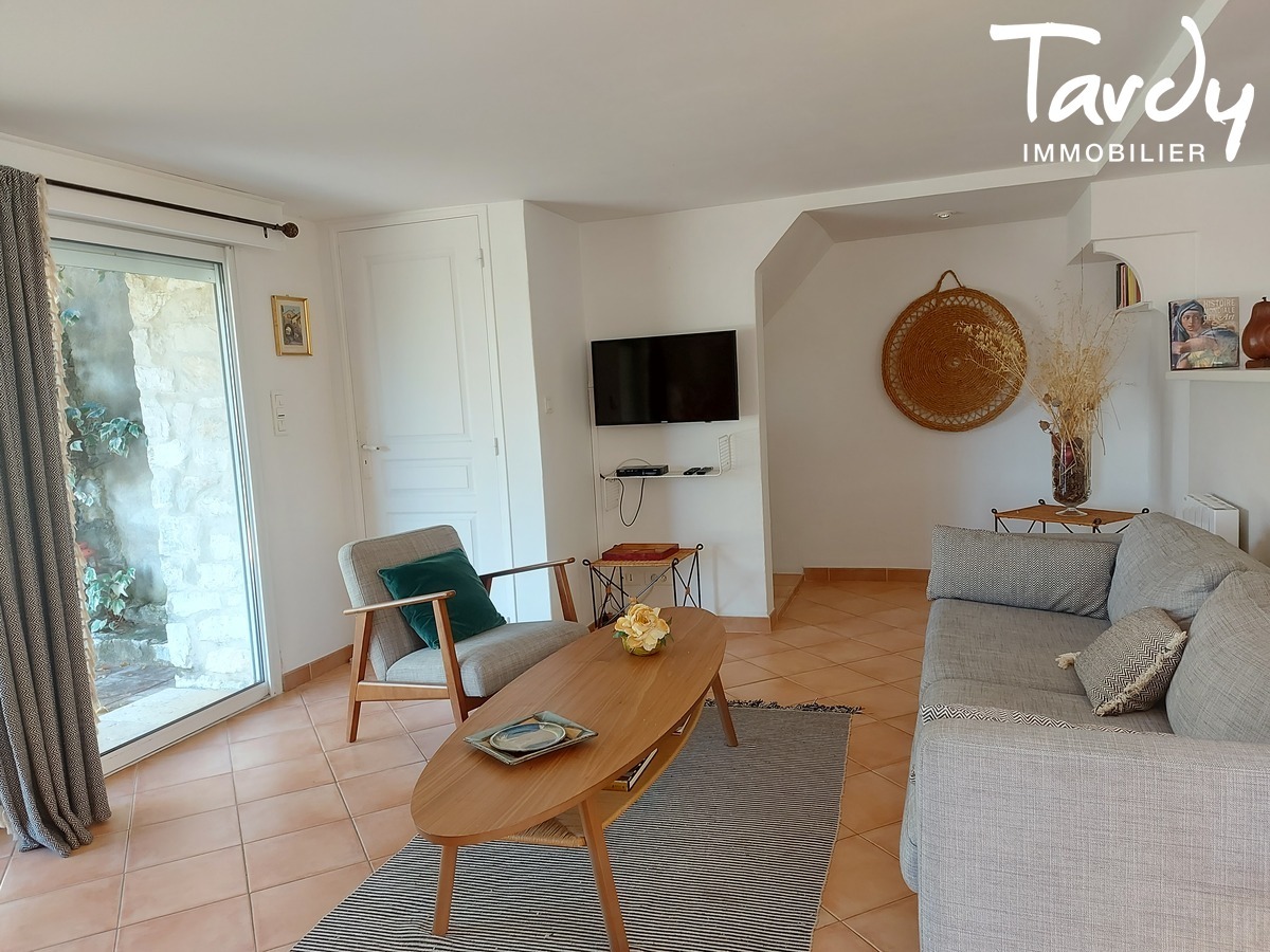 Maison ancienne - proche centre village - 84160 LOURMARIN - Lourmarin