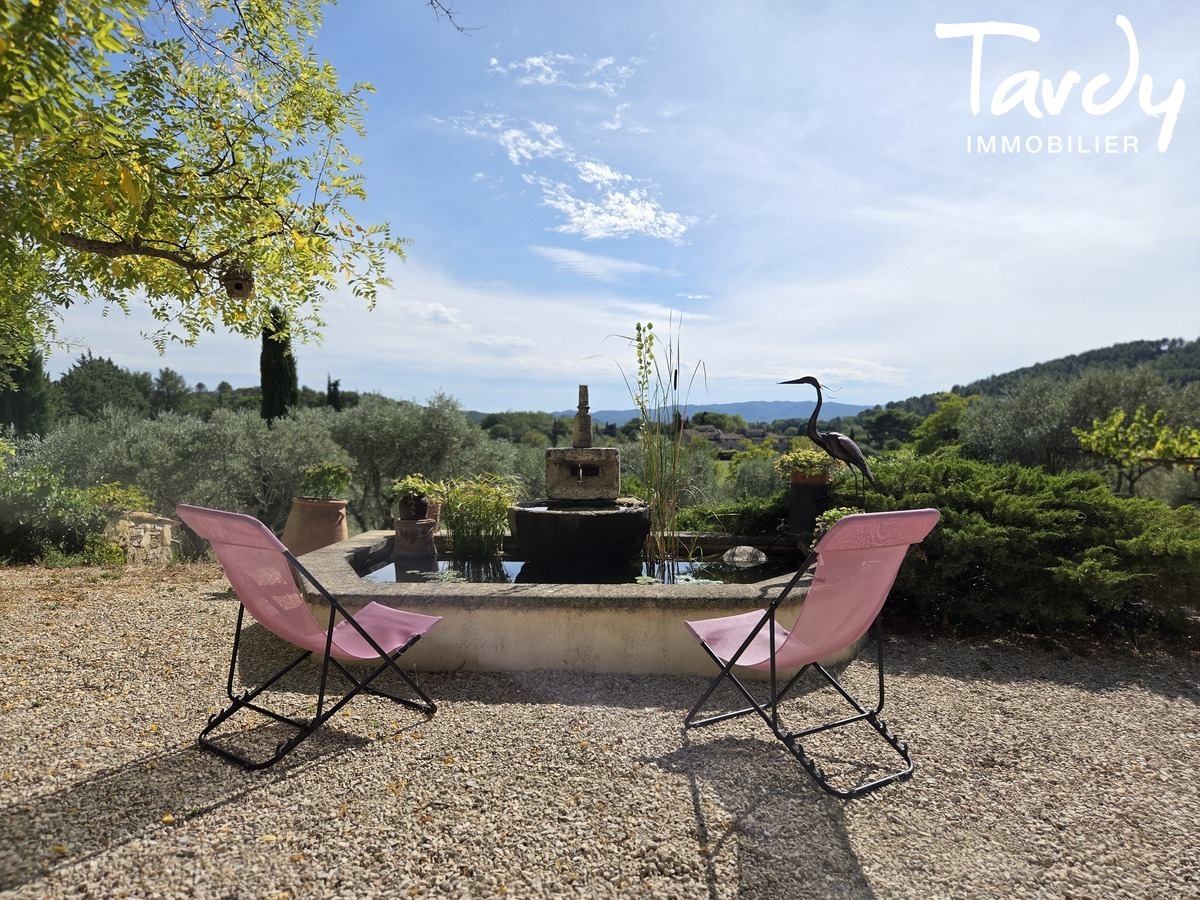 Maison ancienne - proche centre village - 84160 LOURMARIN - Lourmarin