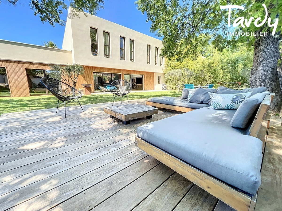 Villa contemporaine - 10 minutes centre - 13100 AIX EN PROVENCE - Aix-en-Provence