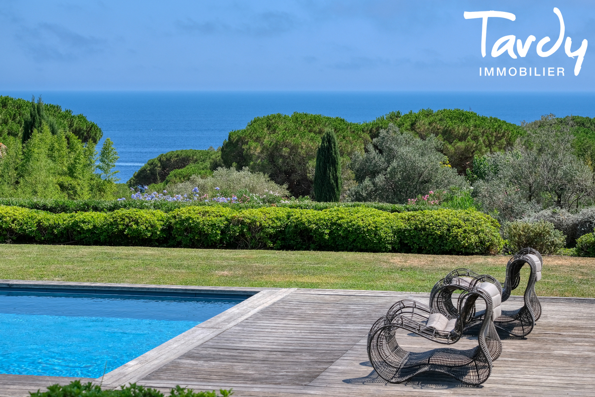 Maison d'architecte - Vue Mer au calme - 83990 SAINT-TROPEZ - Saint-Tropez