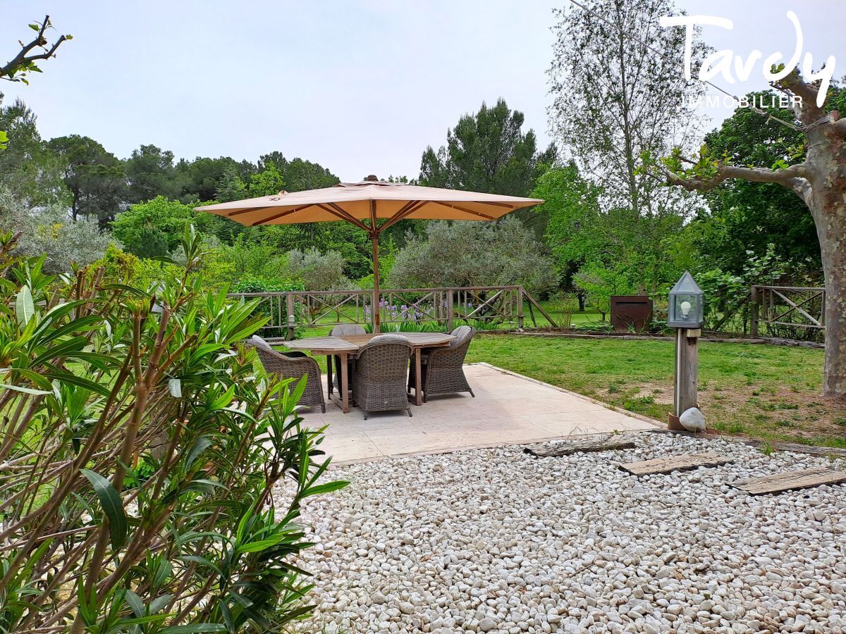 Maison de caractre -1 hectare de terrain - 13 100 AIX EN PROVENCE - Aix-en-Provence