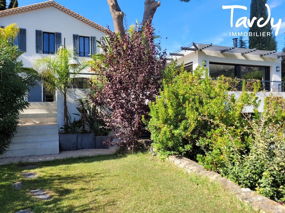 Villa Contemporaine - 13260 CASSIS - Cassis