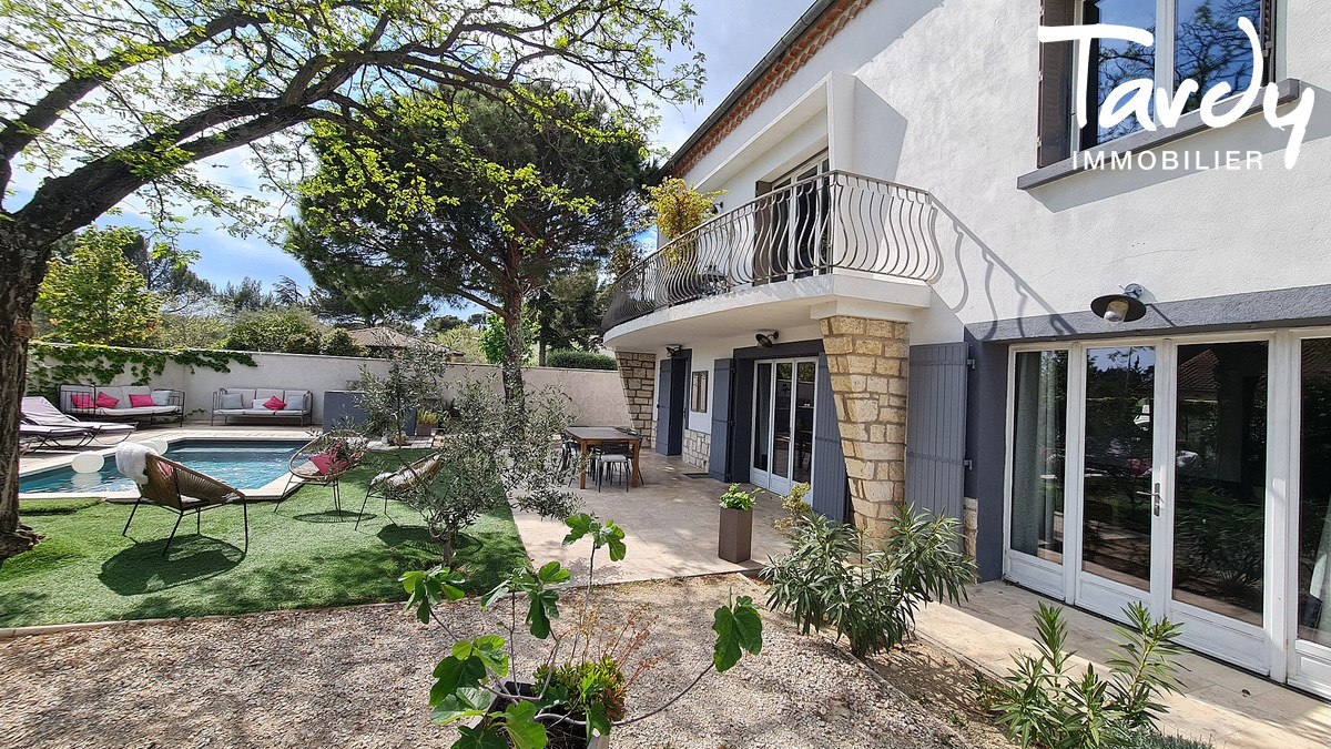 Villa rnove - 30400 haut de VILLENEUVE-LES-AVIGNON - Villeneuve-ls-Avignon