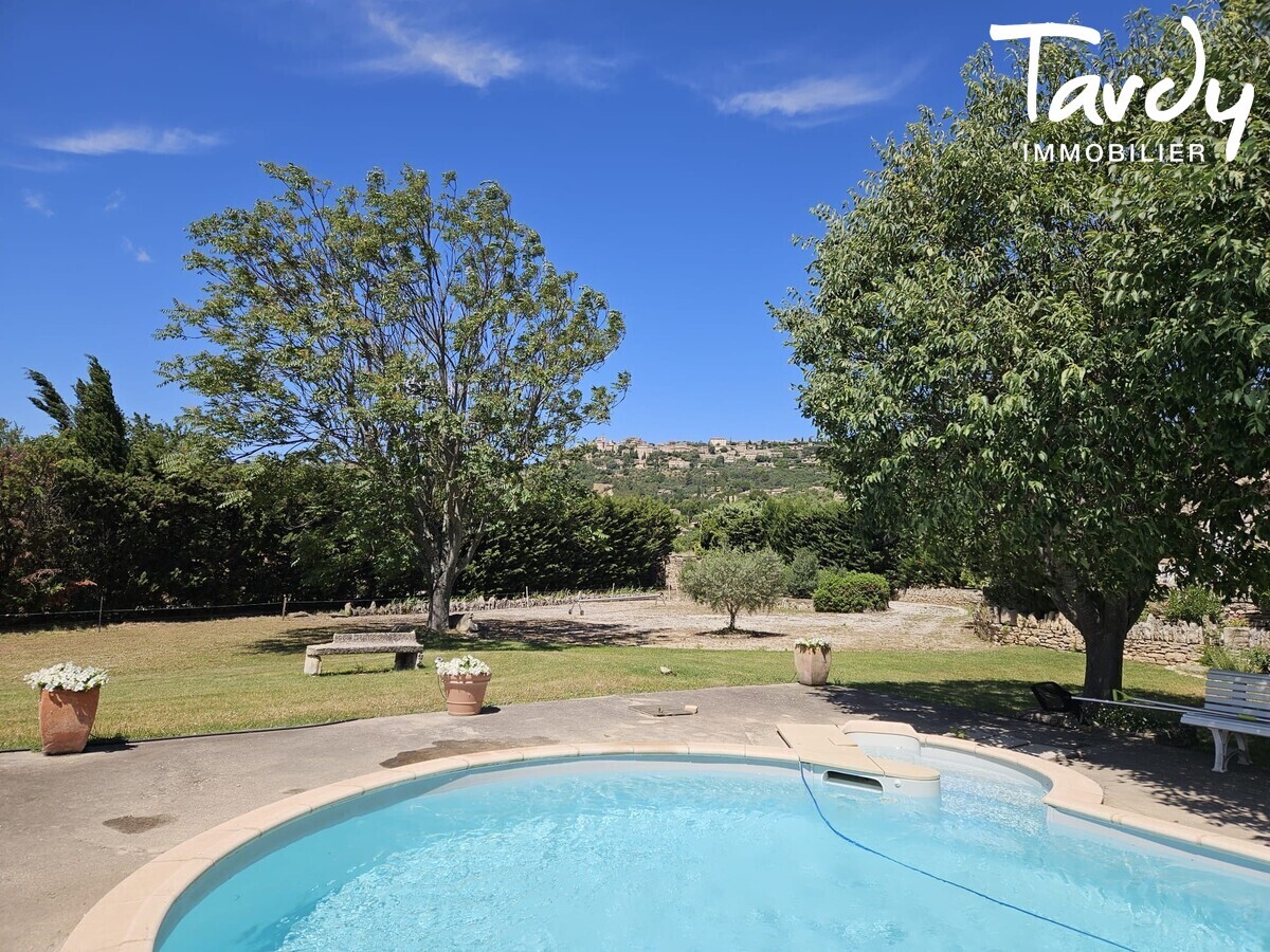 Maison familiale sur grand terrain - 84220 GORDES - Gordes