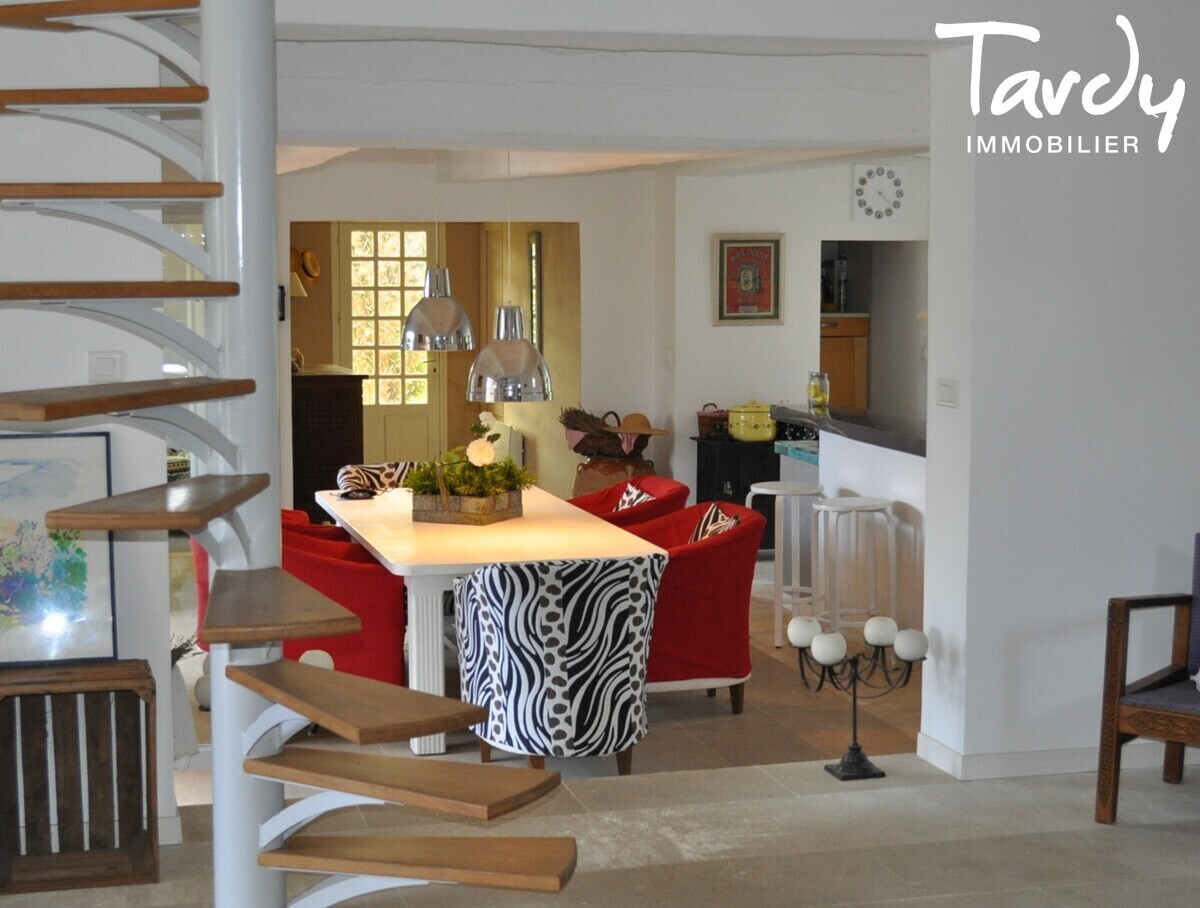 Maison familiale sur grand terrain - 84220 GORDES - Gordes