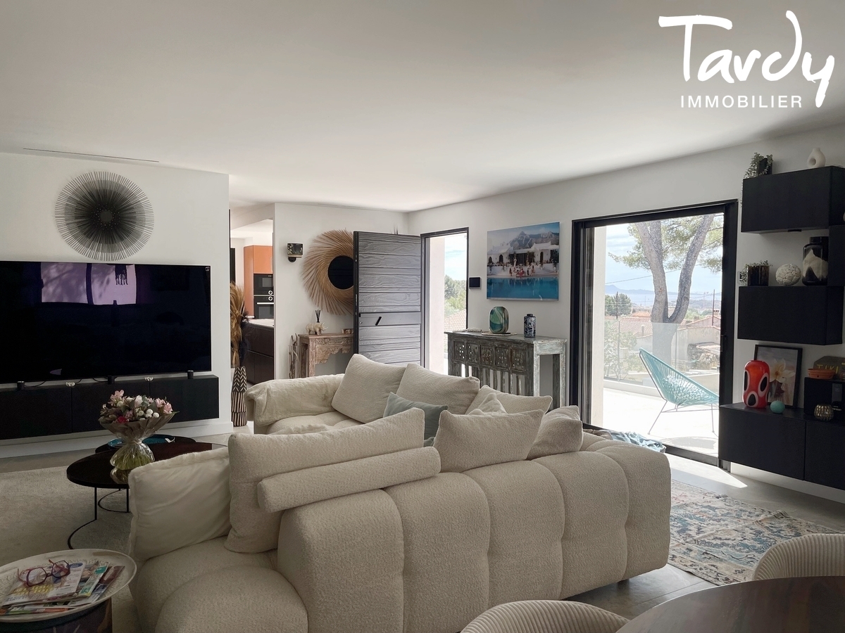 Villa vue mer, port et plage  pied - 83150 BANDOL - Bandol - MAISON PROCHE PORT DE BANDOL TARDY IMMOBILIER