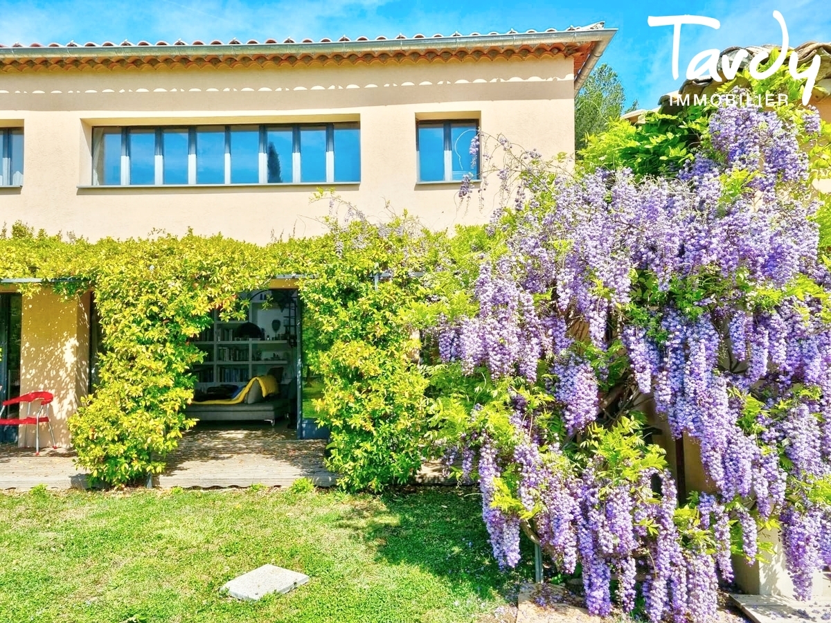 Vue panoramique - villa traditionnelle au calme - ROGNES 13 840 - Aix-en-Provence