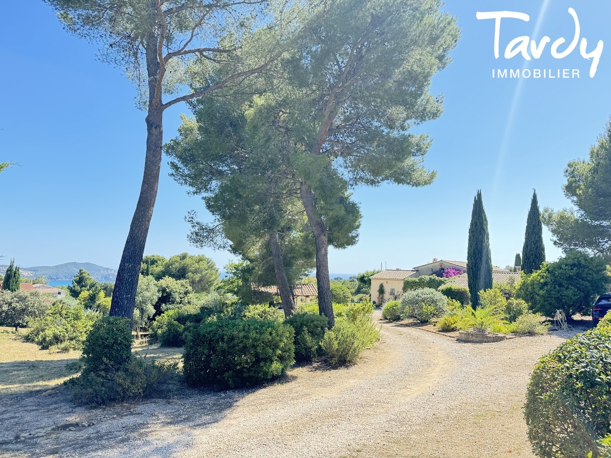 Villa de plain-pied vue mer - 83740 LA CADIERE D'AZUR - La Cadire-d'Azur - Villa plain-pied vue mer La cadire d'azur Tardy Immobilier
