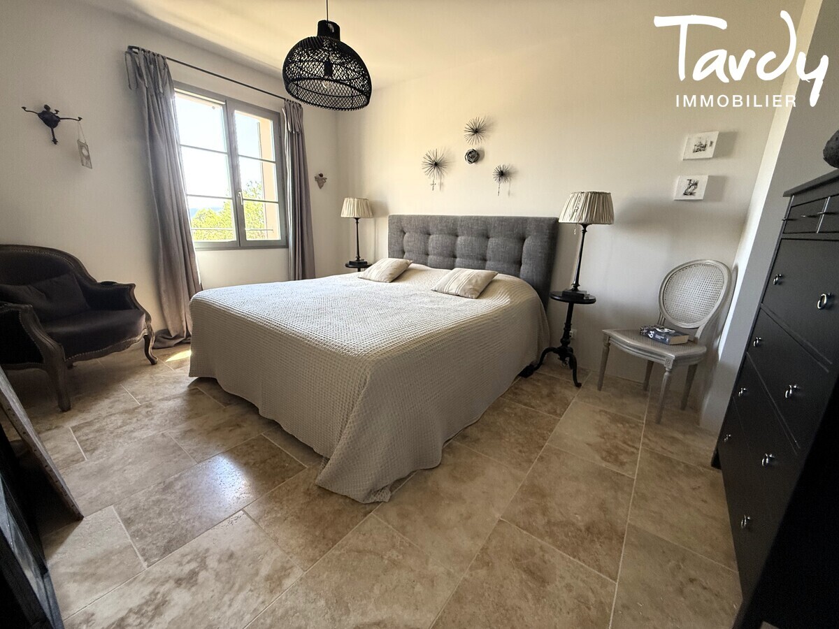 Bastide dans un cadre magnifique proche Lourmarin - 84160 PUYVERT - Lourmarin