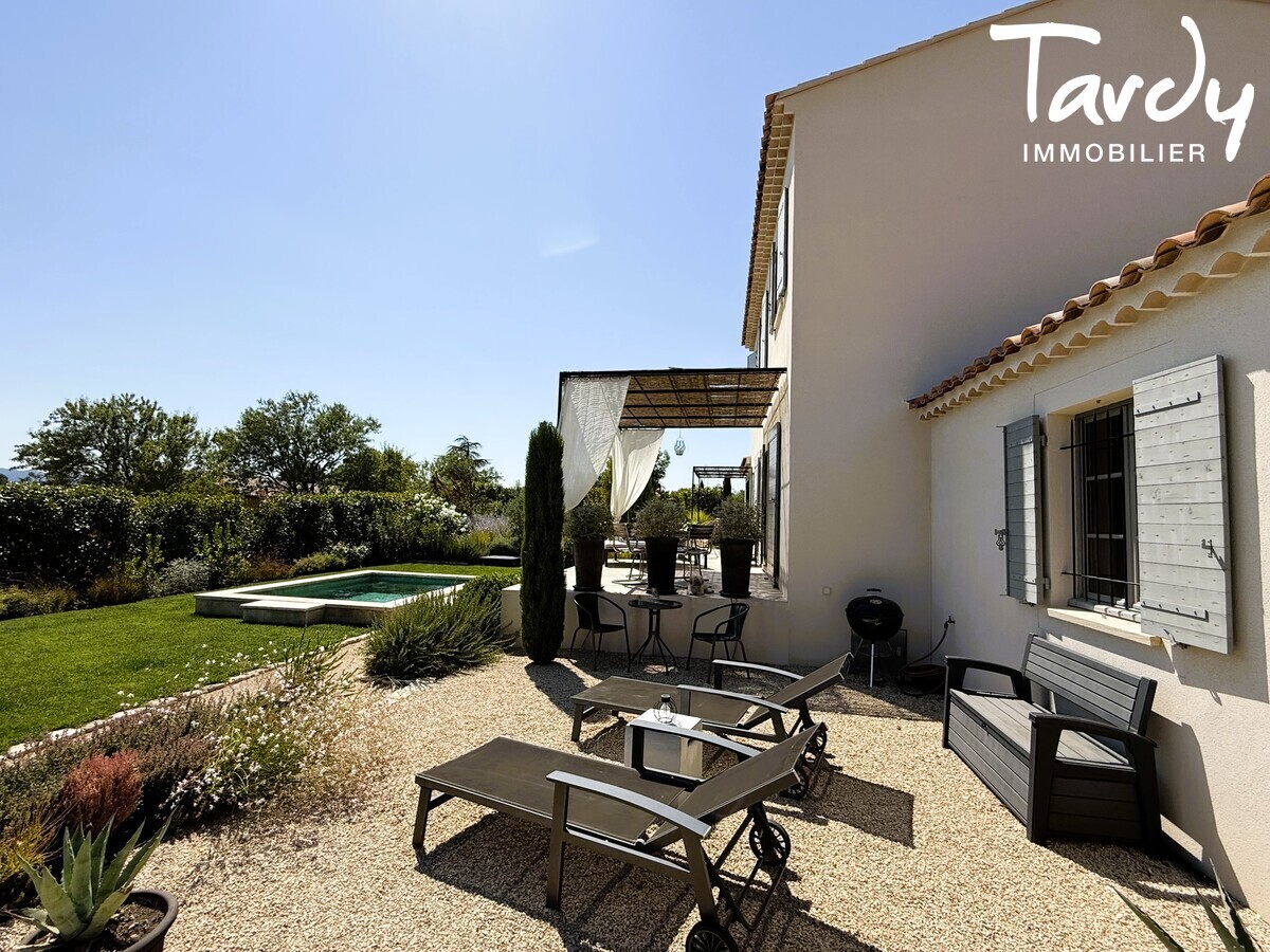 Bastide dans un cadre magnifique proche Lourmarin - 84160 PUYVERT - Lourmarin
