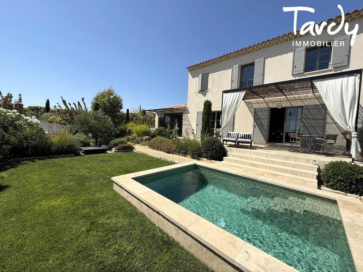 Bastide dans un cadre magnifique proche Lourmarin - 84160 PUYVERT - Lourmarin
