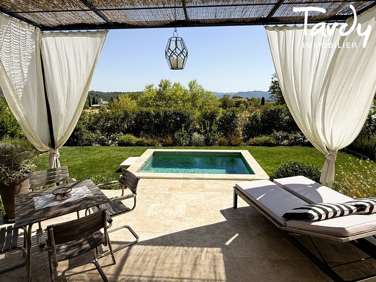 Bastide dans un cadre magnifique proche Lourmarin - 84160 PUYVERT - Lourmarin