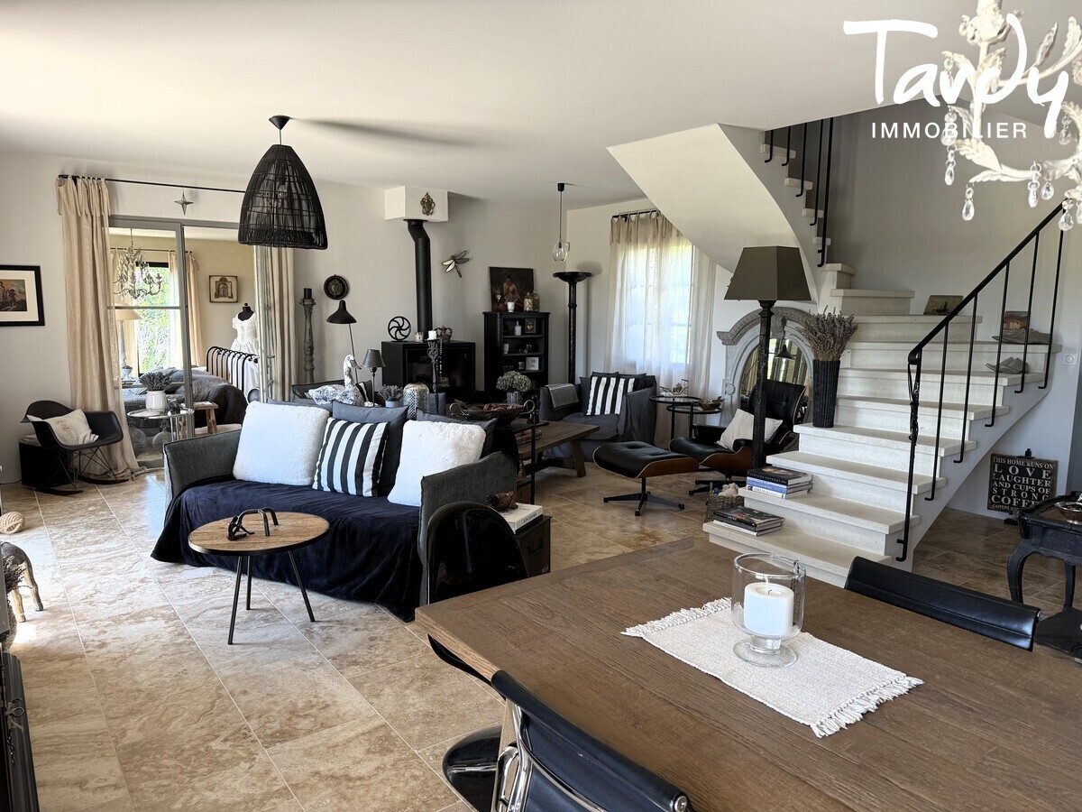 Bastide dans un cadre magnifique proche Lourmarin - 84160 PUYVERT - Lourmarin
