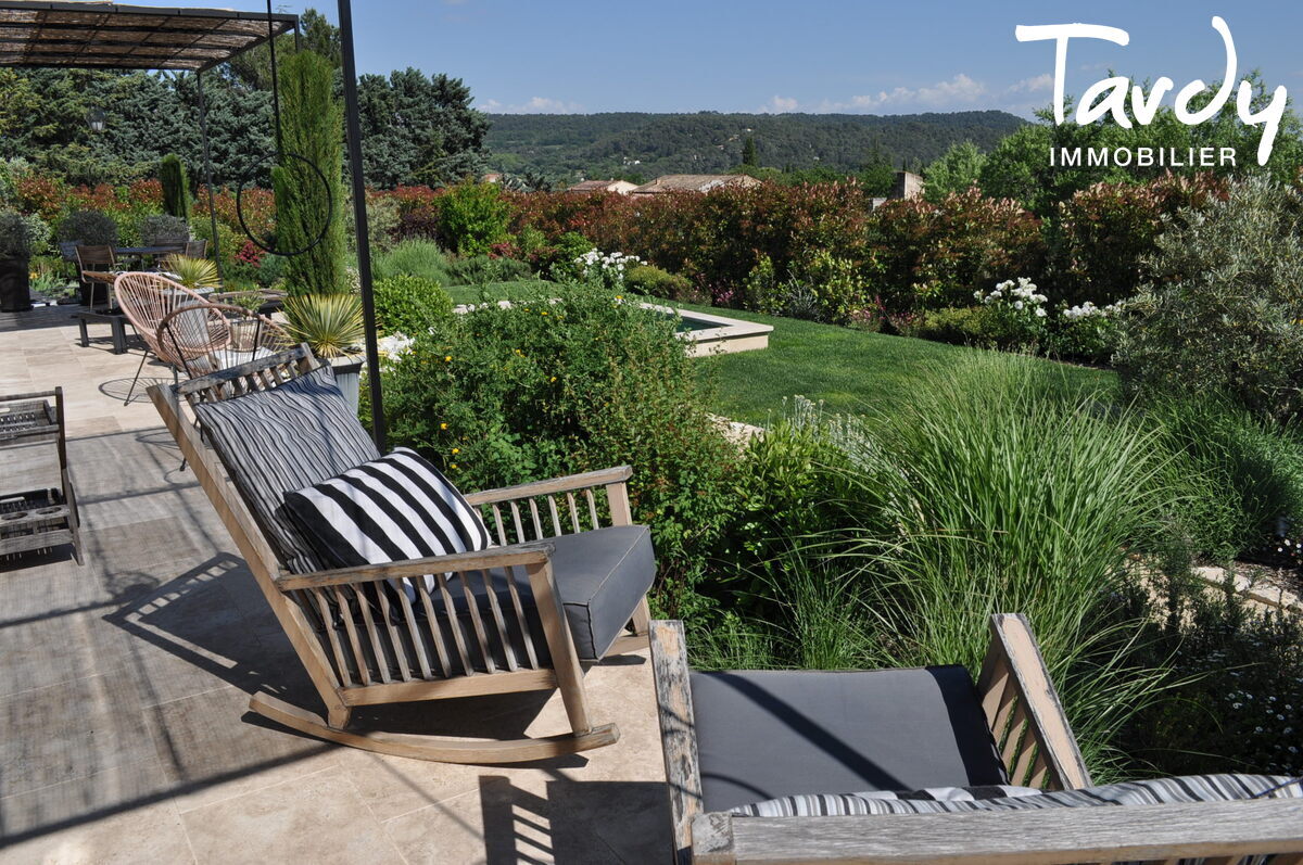 Bastide dans un cadre magnifique et scuris - 84160 PUYVERT - Lourmarin