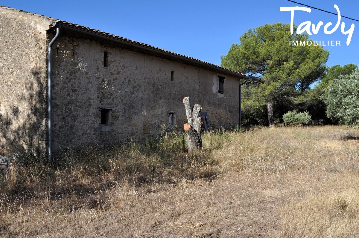 Ferme en pierre  rnover proche Lourmarin - 84360 LAURIS - Lourmarin