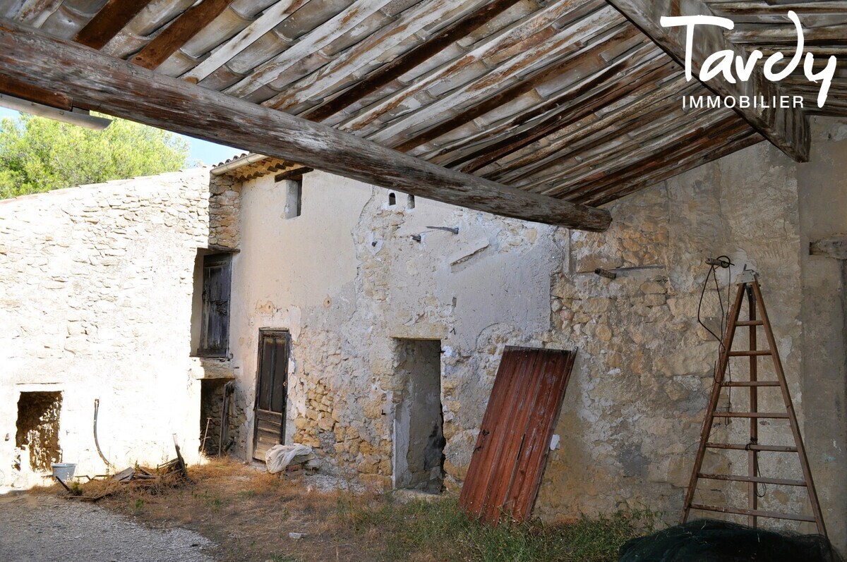 Ferme en pierre  rnover proche Lourmarin - 84360 LAURIS - Lourmarin
