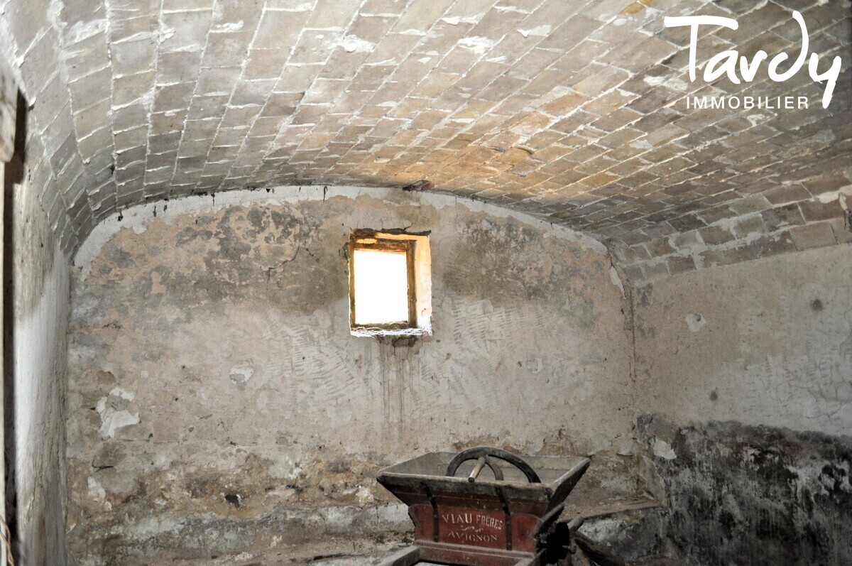 Ferme en pierre  rnover proche Lourmarin - 84360 LAURIS - Lourmarin