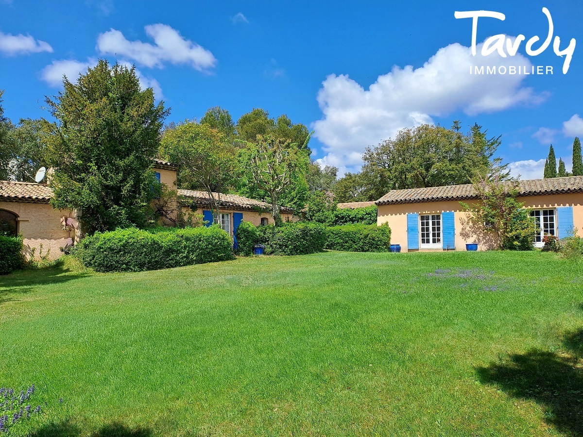 Mas ancien avec maison d'amis - Terrain arbor - 13 100 AIX EN PROVENCE - Aix-en-Provence