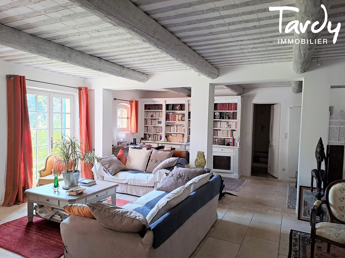 Mas ancien avec maison d'amis - Terrain arbor - 13 100 AIX EN PROVENCE - Aix-en-Provence