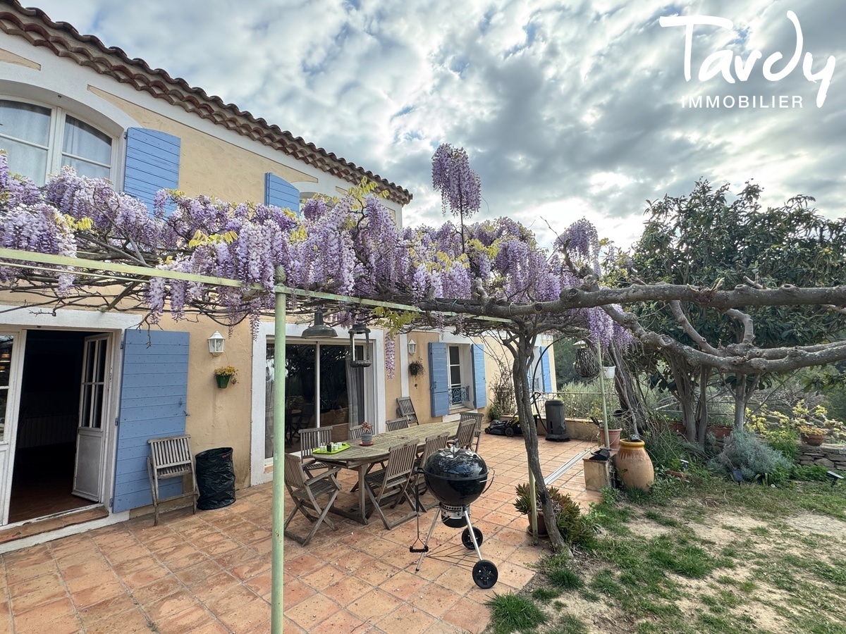 Superbe Proprit familiale - Vue Mer - 13600 LA CIOTAT - La Ciotat