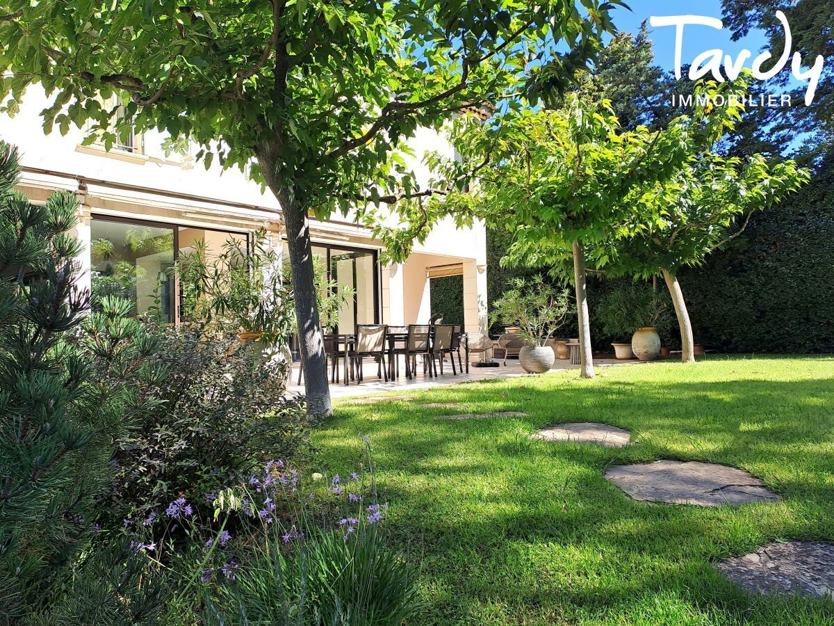 Belle maison avec vue dgage - Campagne - 13 100 AIX EN PROVENCE - Aix-en-Provence