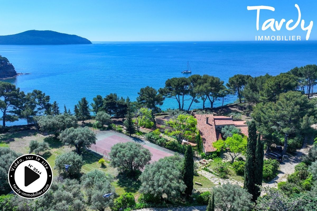 Proprit face  la mer - 83270 SAINT-CYR-SUR-MER - La Ciotat - Proprit face  la mer saint cyr sur mer 83270 Tardy Immobilier