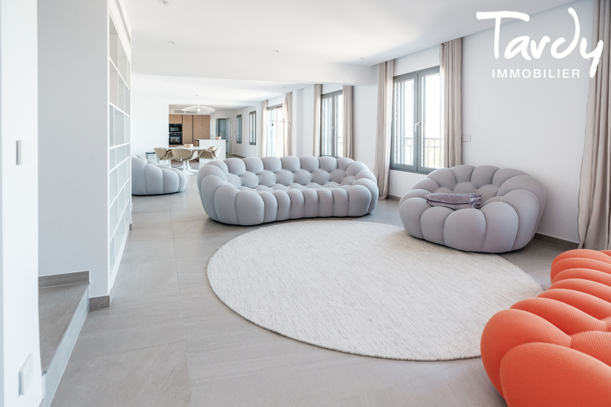 Htel particulier sur le port - 83110 SANARY SUR MER - Sanary-sur-Mer
