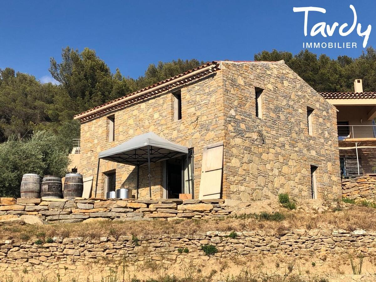 Hameau familial proche et vue mer - 13600 LA CIOTAT - La Ciotat