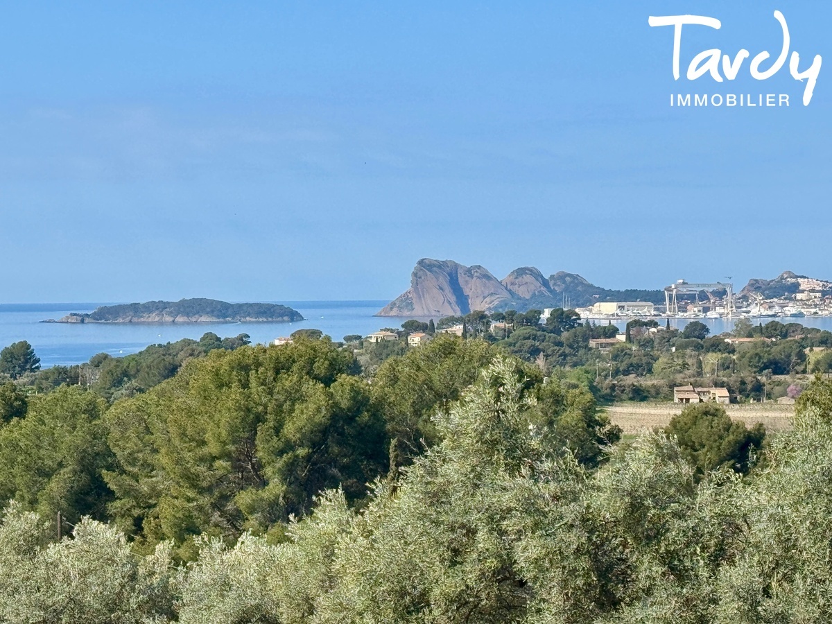 Hameau familial proche et vue mer - 13600 LA CIOTAT - La Ciotat
