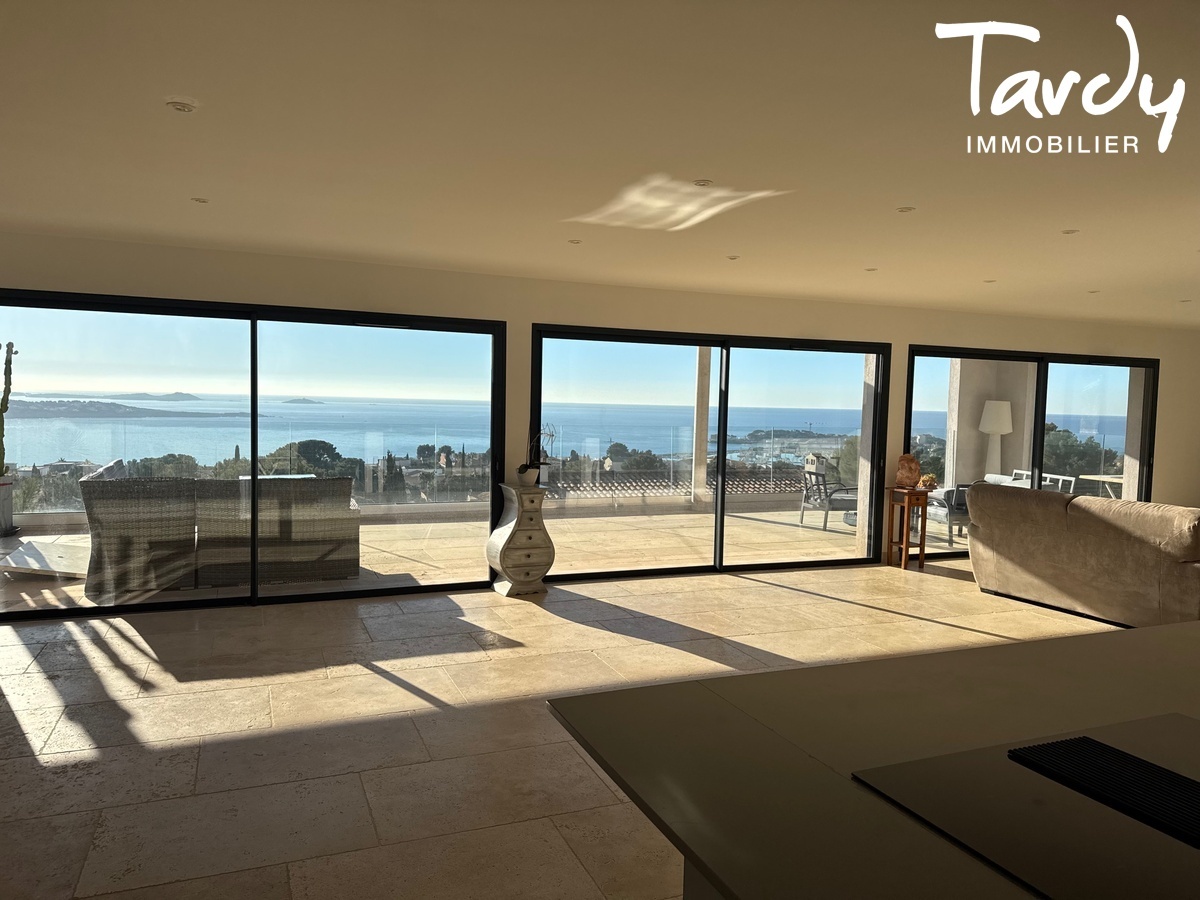 Contemporaine vue mer - 83150 BANDOL - Bandol