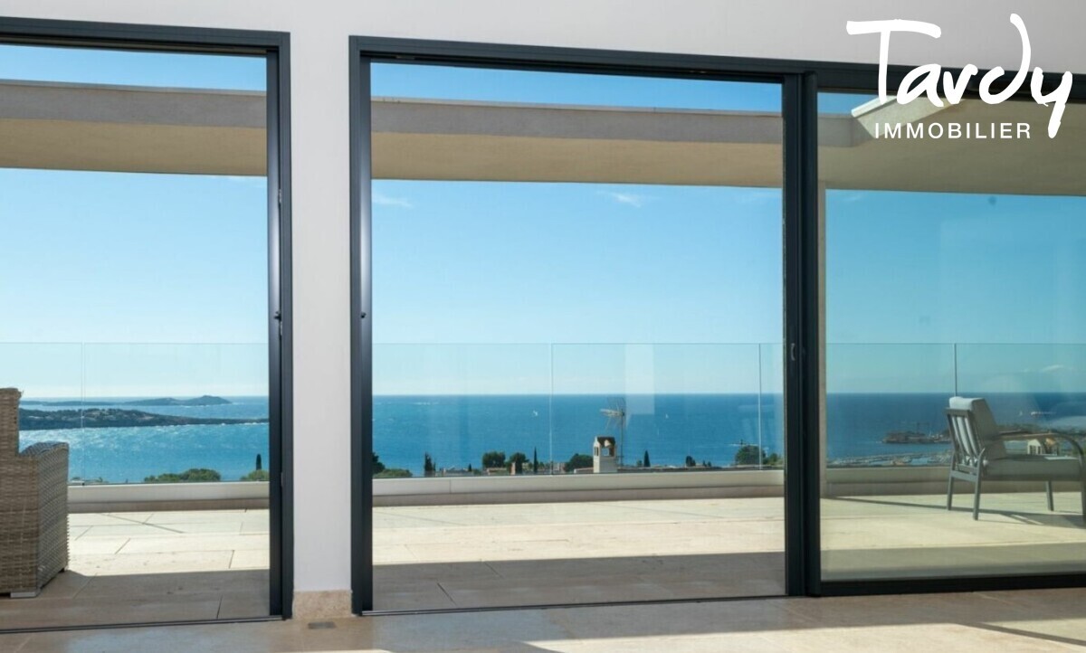 Contemporaine vue mer - 83150 BANDOL - Bandol