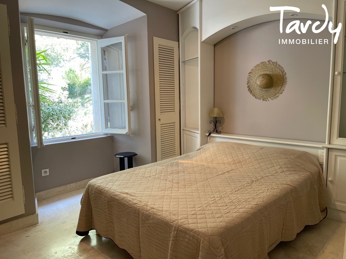 Proprit familiale, plage  pieds - 83110 SANARY SUR MER - Sanary-sur-Mer