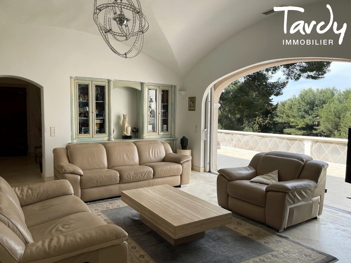 Proprit familiale, plage  pieds - 83110 SANARY SUR MER - Sanary-sur-Mer