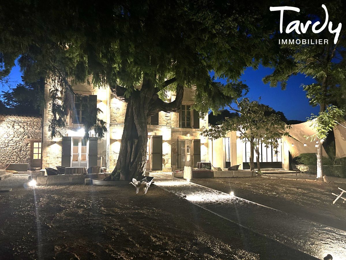 Maison de Matre - Coeur de ville avec jardin - 13 100 AIX EN PROVENCE - Aix-en-Provence