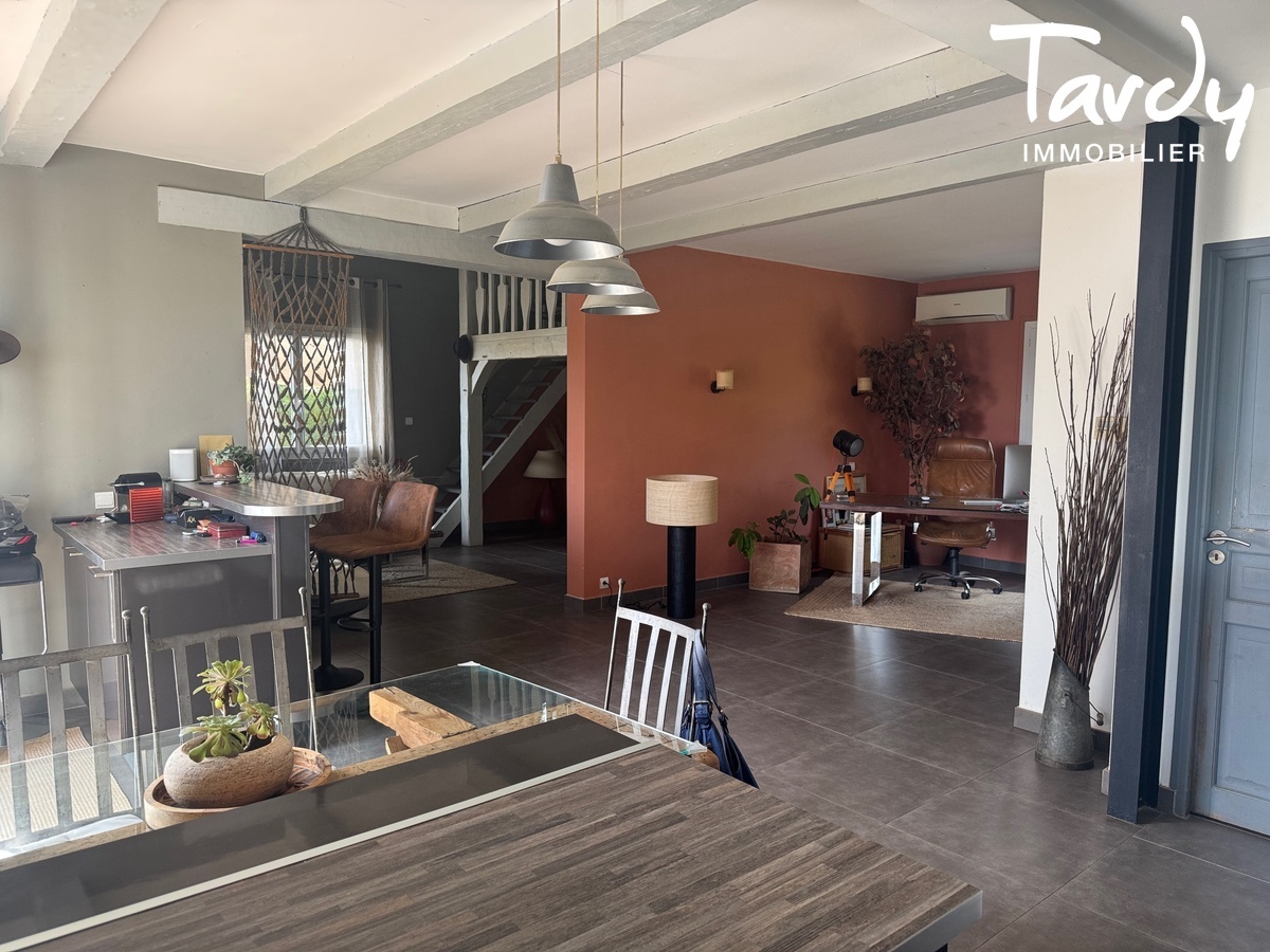 Villa + permis purg, proche plage, vue mer - 83270 SAINT CYR SUR MER - Saint-Cyr-sur-Mer