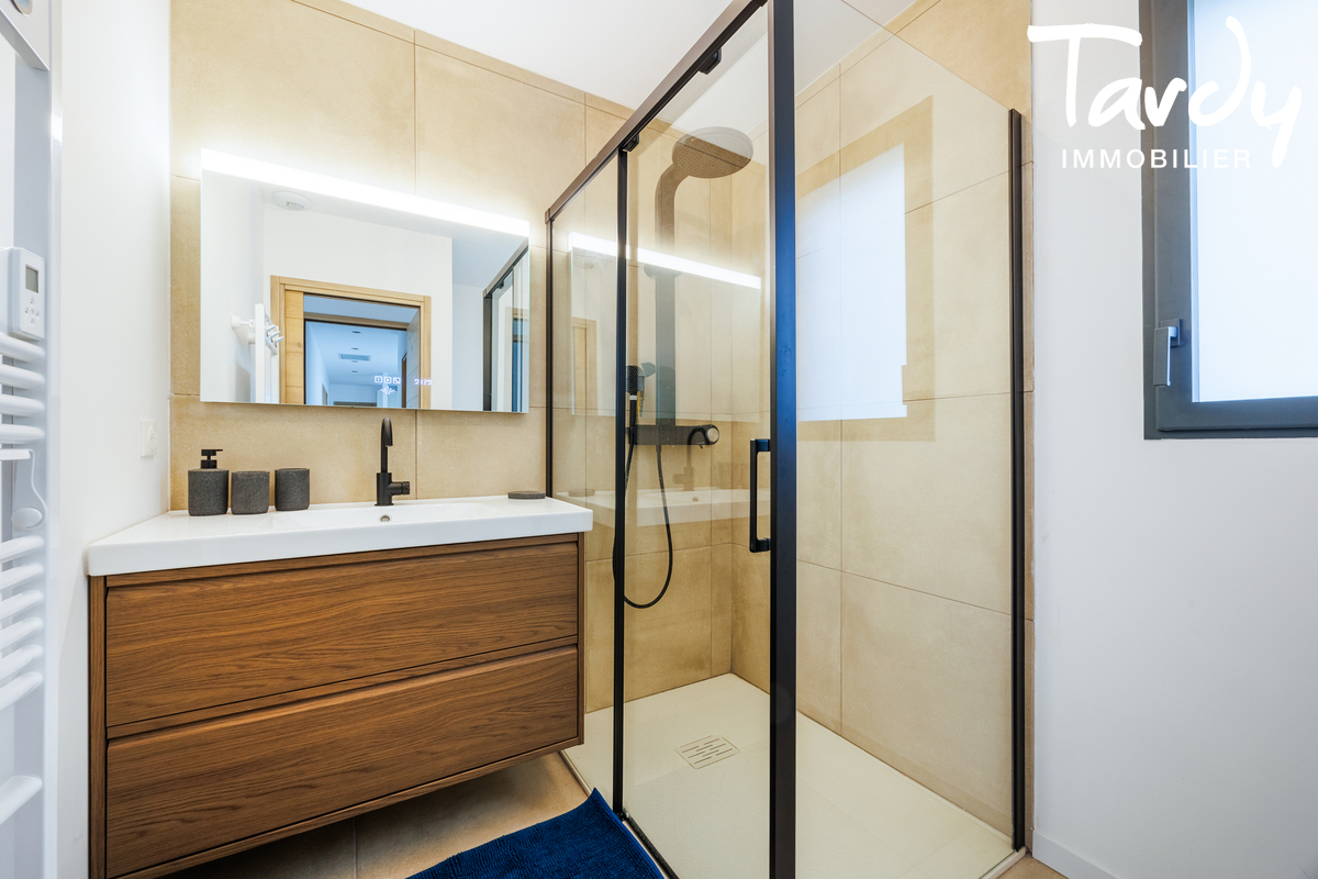 Villa rcente contemporaine - 13260 CASSIS - Cassis