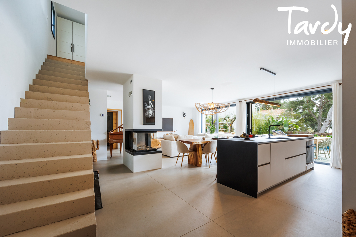 Villa rcente contemporaine - 13260 CASSIS - Cassis