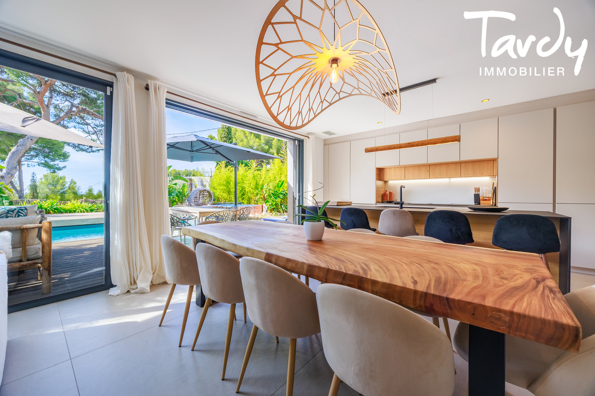 Villa rcente contemporaine - 13260 CASSIS - Cassis - Villa moderne - 13260 Cassis