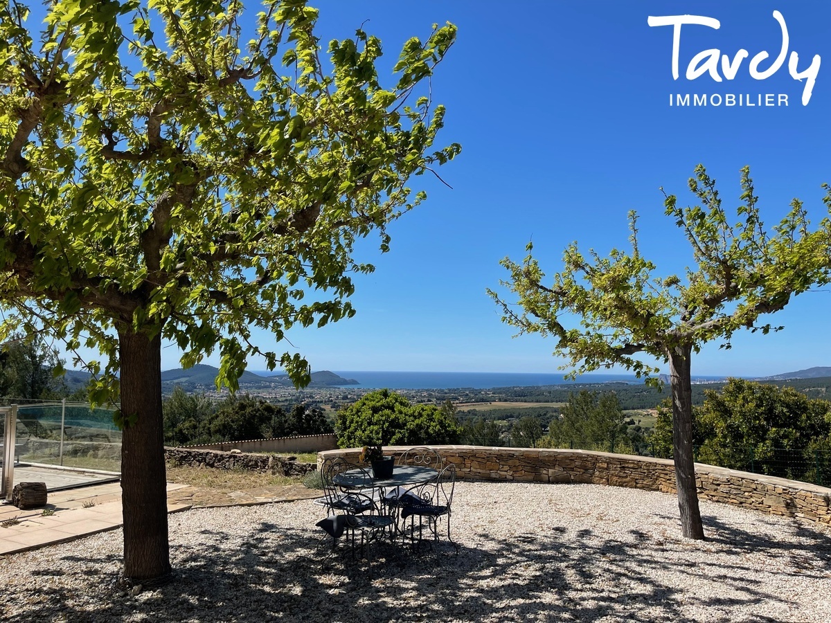 Villa vue mer panoramique  180 - 83740 LA CADIERE D'AZUR - La Cadire-d'Azur - TARDY IMMOBILIER