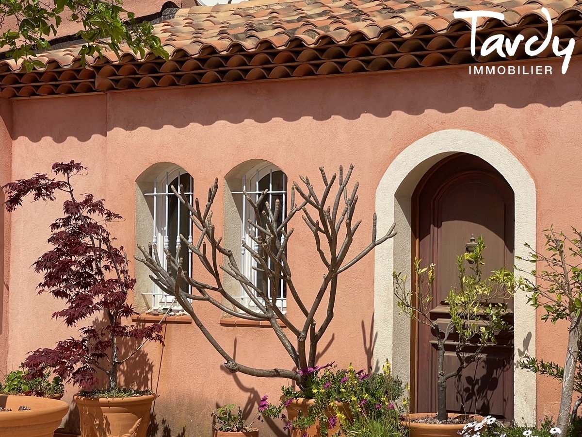 Proprit familiale, vue mer et collines - 83110 SANARY SUR MER - Sanary-sur-Mer