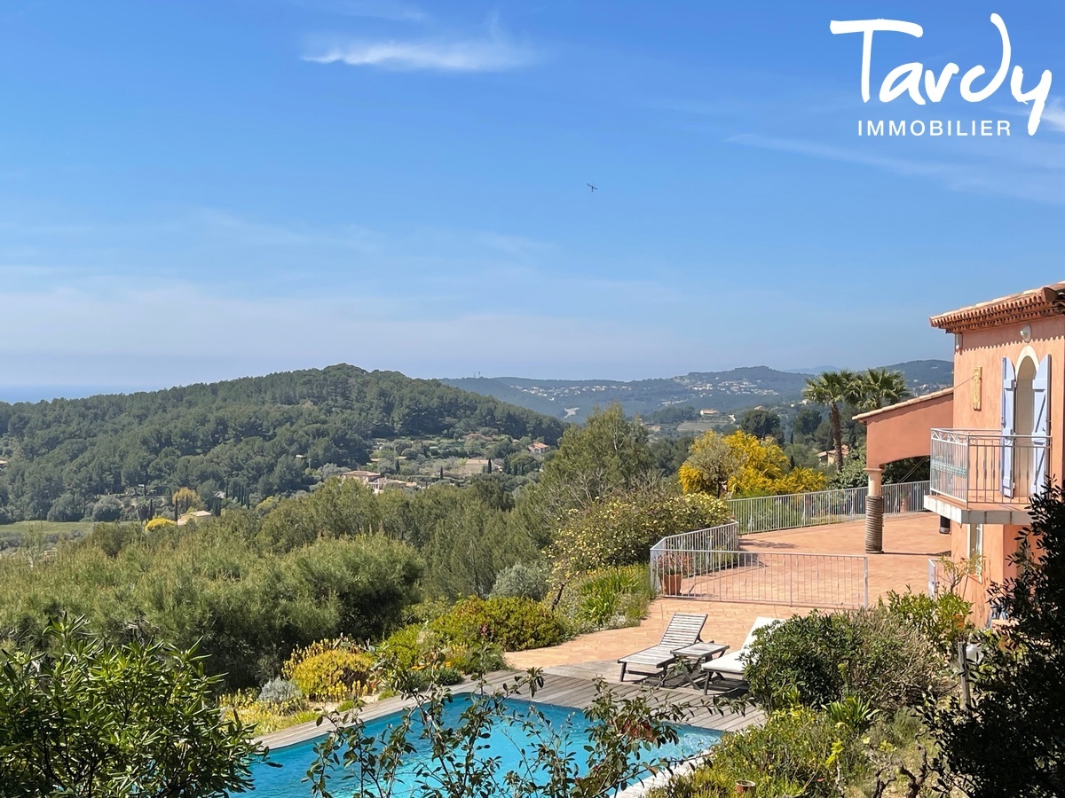 Proprit familiale, vue mer et collines - 83110 SANARY SUR MER - Sanary-sur-Mer - TARDY IMMOBILIER