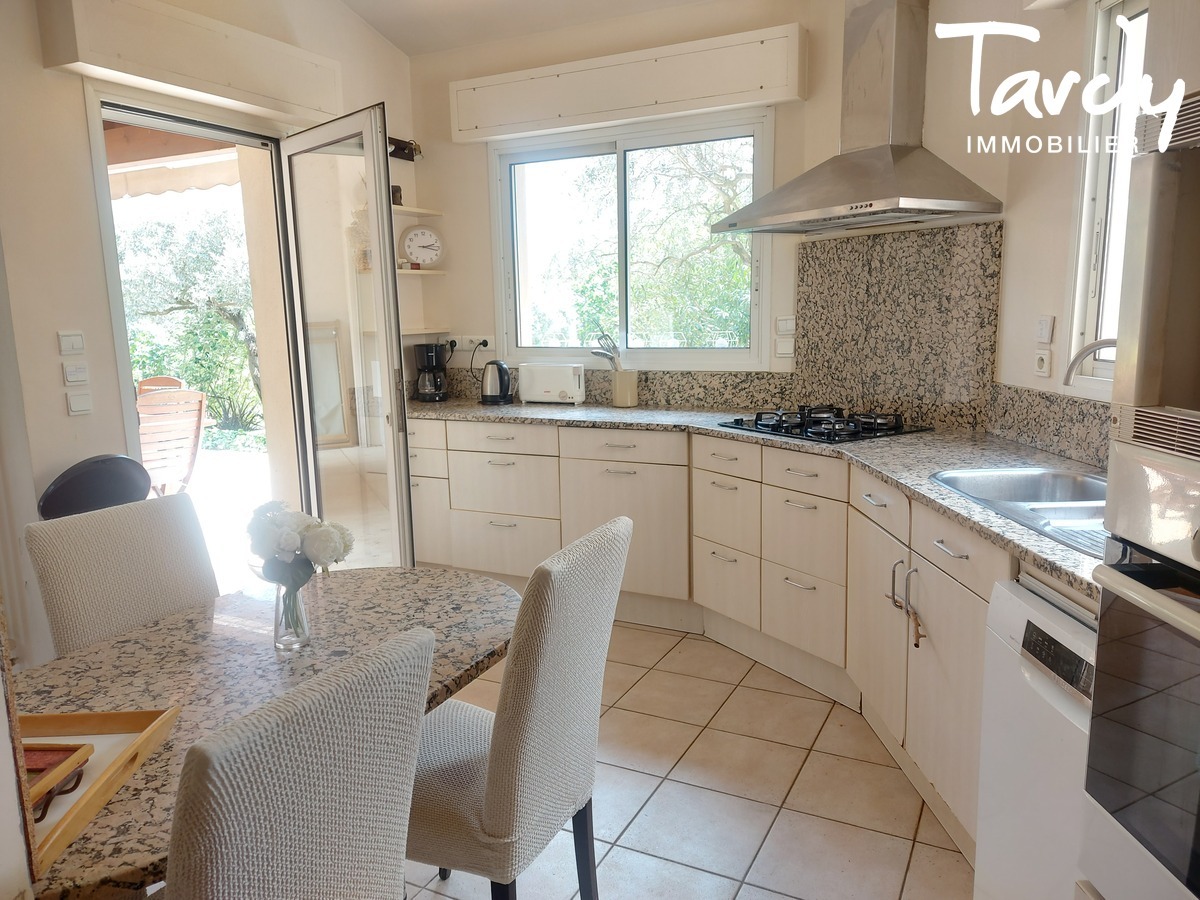2 maisons traditionnelles - proche commodits - PROCHE 13100 AIX EN PROVENCE - Aix-en-Provence