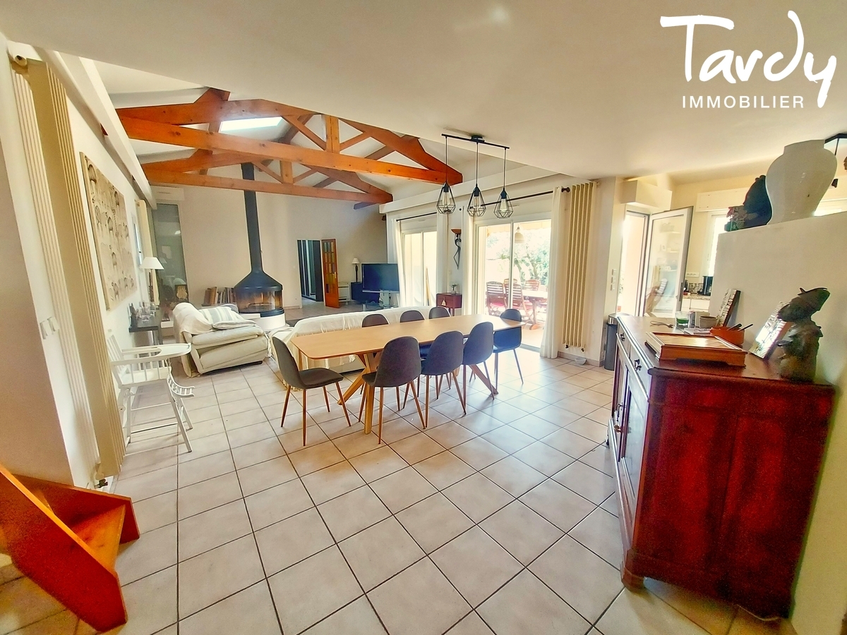 2 maisons traditionnelles - proche commodits - PROCHE 13100 AIX EN PROVENCE - Aix-en-Provence