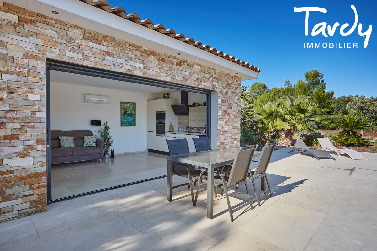 Villa moderne, 3 logements  - Belles prestations - Proche 13100 AIX EN PROVENCE - Aix-en-Provence
