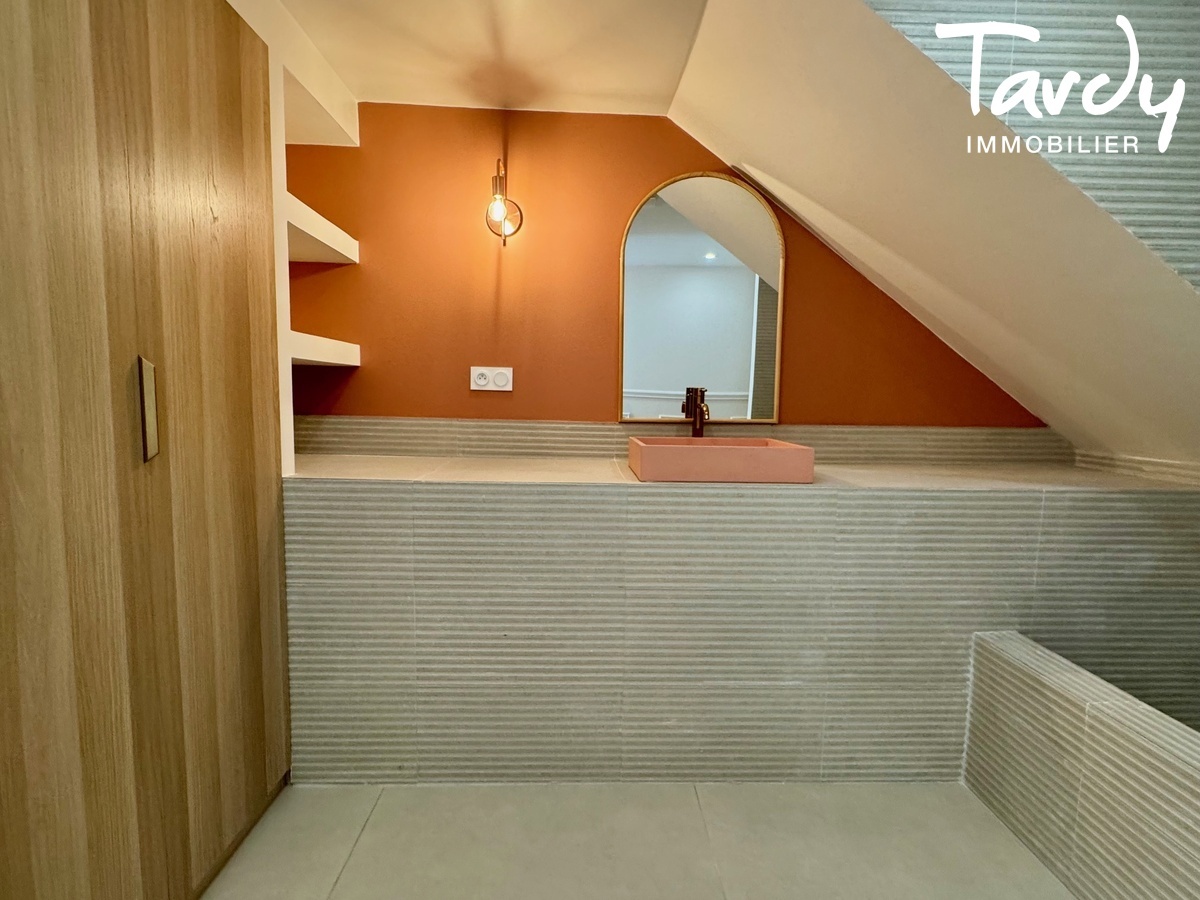 Villa entirement rnove Vue dgage - Tout  pieds - 13260 CASSIS - Cassis