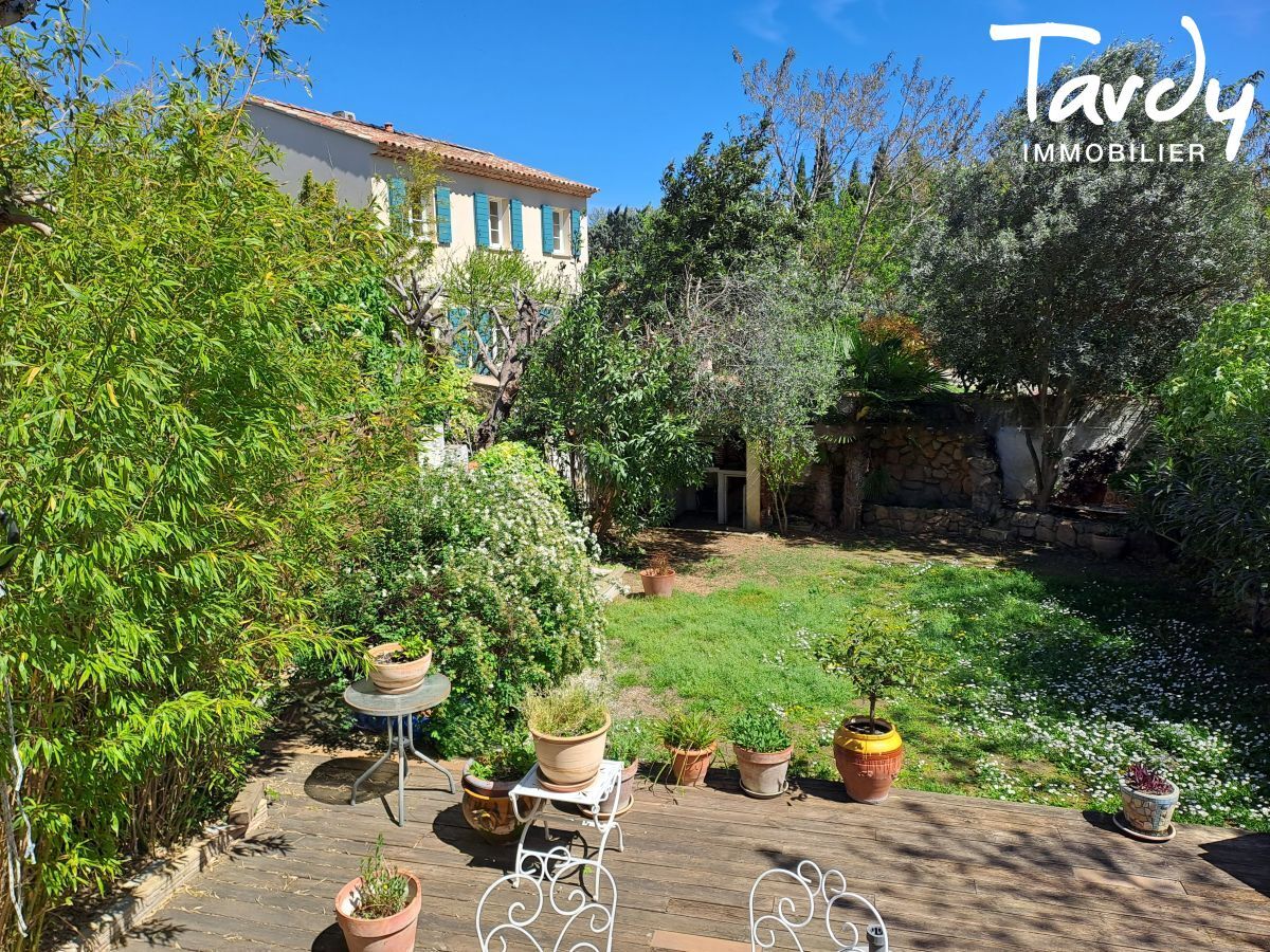 Maison de village - Jardin arbor sans vis  vis - 13 330 PELISSANNE - Plissanne