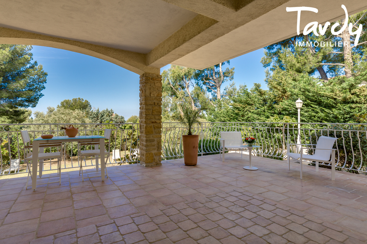 Villa en 2 apparts. Vue mer - Domaine priv - 83270 SAINT CYR SUR MER  - Saint-Cyr-sur-Mer