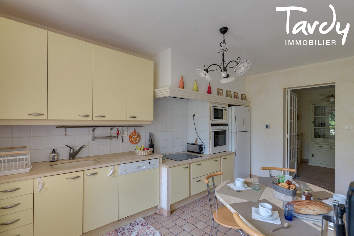 Villa en 2 apparts. Vue mer - Domaine priv - 83270 SAINT CYR SUR MER  - Saint-Cyr-sur-Mer